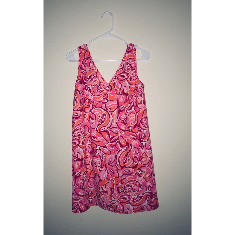 Adorable pink Lilly Pulitzer dress!